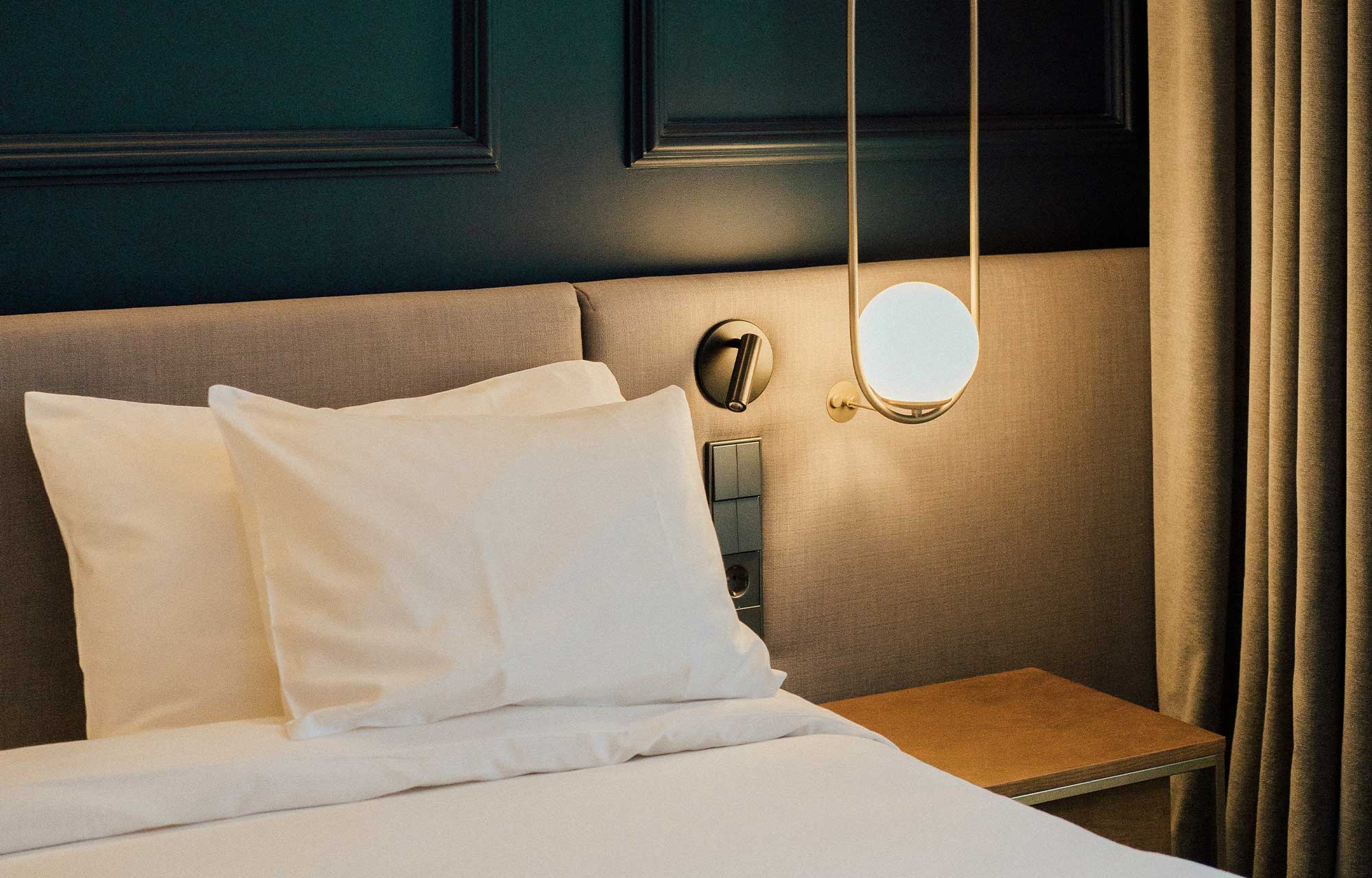 hotel bedroom